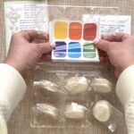 attaching paint palette to egg carton