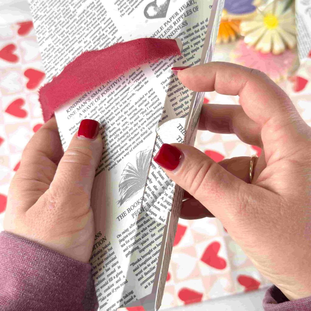 Closing a Cookie Flower Box