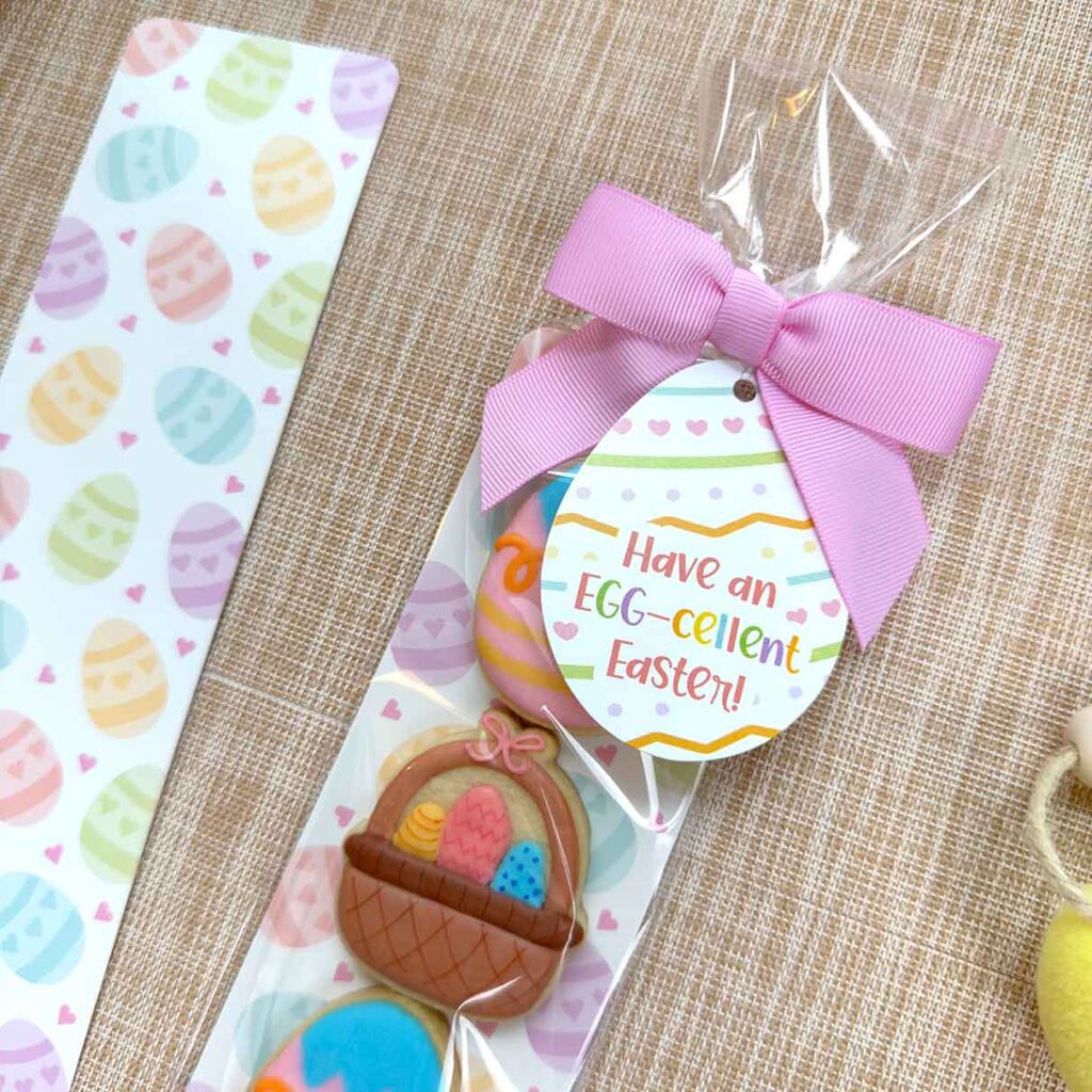 Eggcellent Easter tag on matching tall Easter backer with Easter Mini cookies