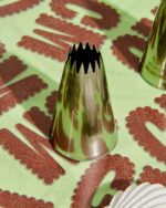 4B medium open star metal piping bag