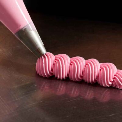 4B medium open star metal piping bag